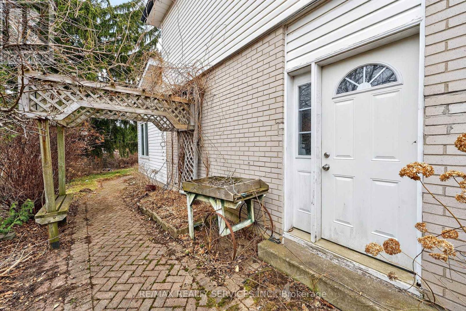 13 Strathy Road, Ajax, Ontario  L1S 2T9 - Photo 43 - E12976568