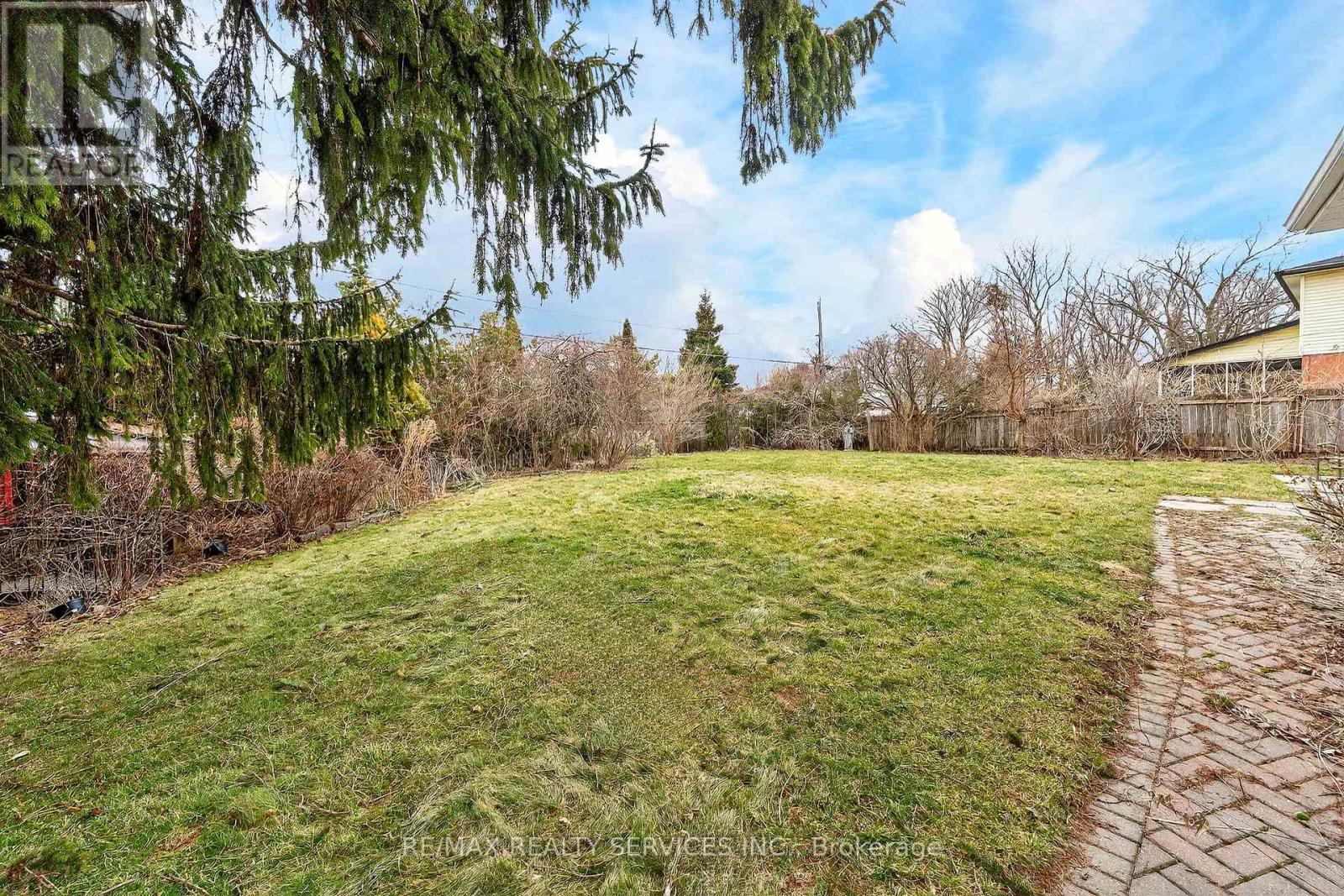 13 Strathy Road, Ajax, Ontario  L1S 2T9 - Photo 47 - E12976568