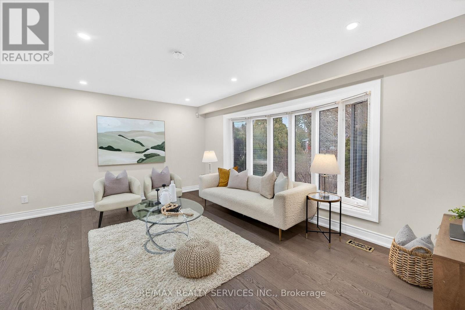 13 Strathy Road, Ajax, Ontario  L1S 2T9 - Photo 9 - E12976568