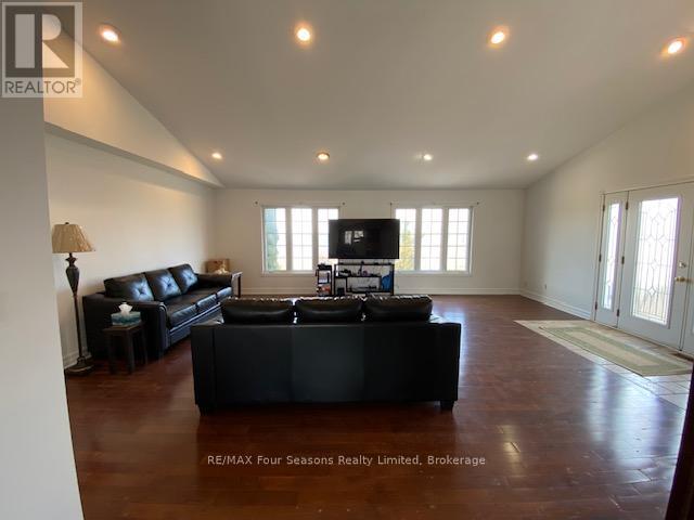 209442 Highway 26 W, Blue Mountains, Ontario  L9Y 0T1 - Photo 4 - X12933404