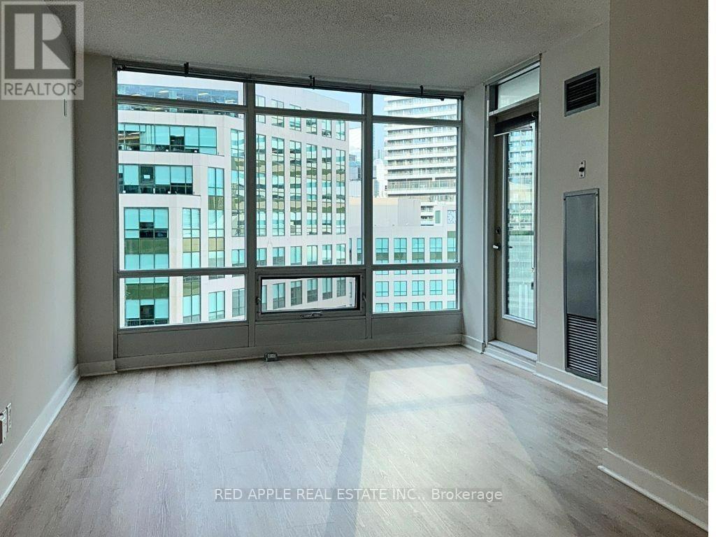 1512 - 361 Front Street W, Toronto (Waterfront Communities), Ontario  M5V 3R5 - Photo 2 - C12976012