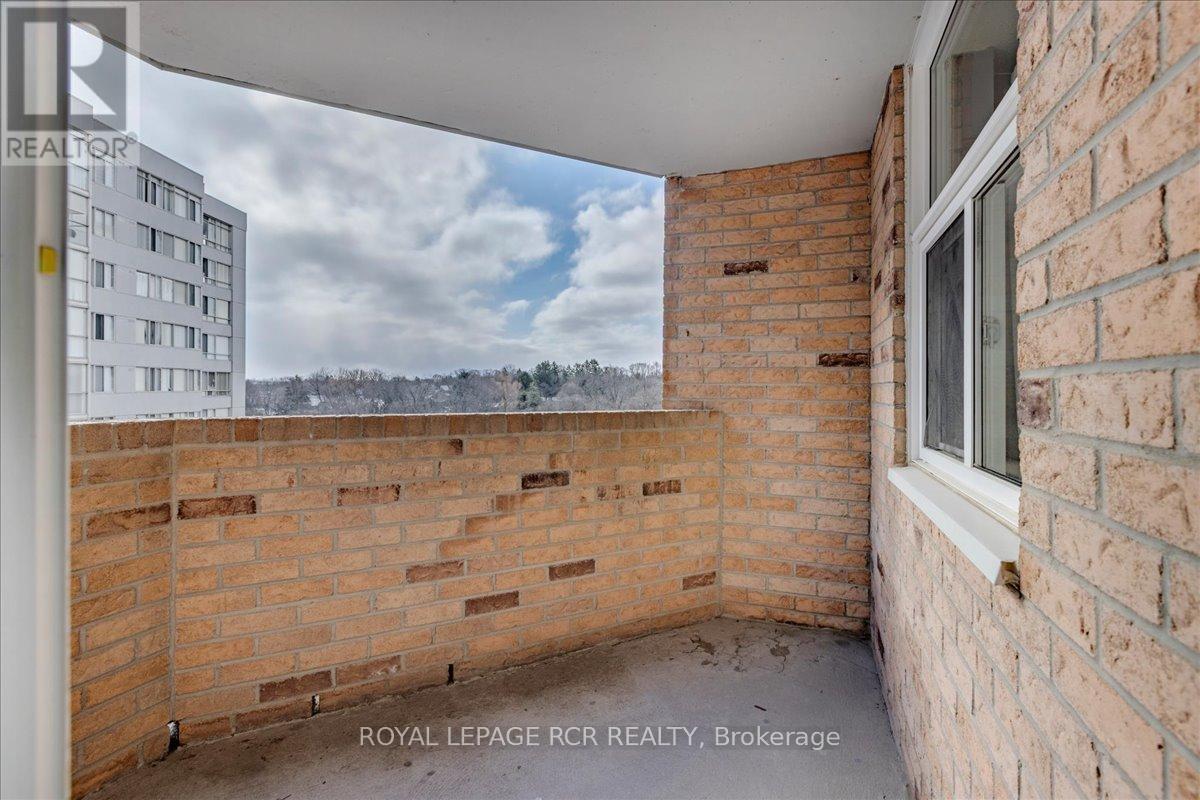 613 - 260 Davis Drive, Newmarket, Ontario  L3Y 7C3 - Photo 14 - N12975264