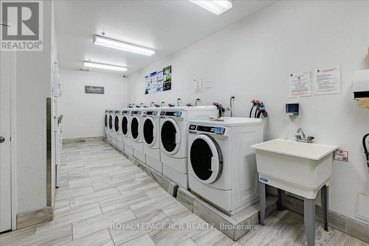 613 - 260 Davis Drive, Newmarket, Ontario  L3Y 7C3 - Photo 22 - N12975264