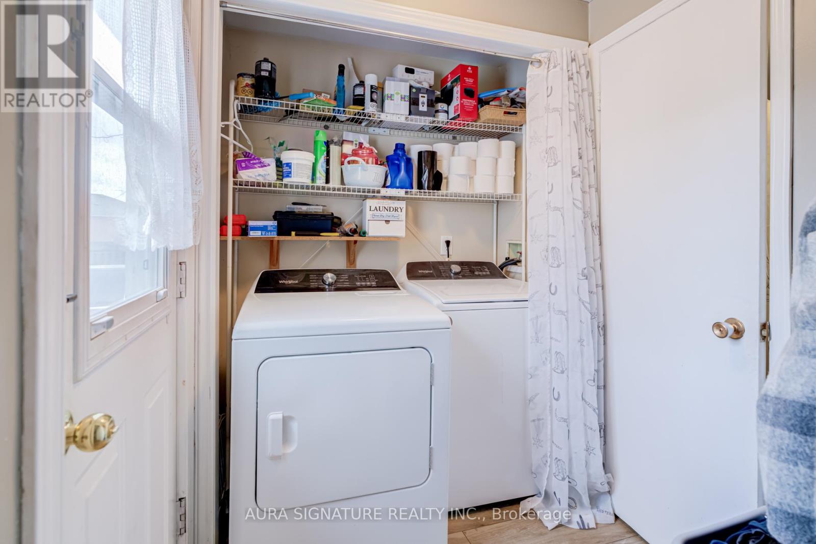 20 Riveredge Drive, Georgina, Ontario  L4P 2N9 - Photo 20 - N12976156