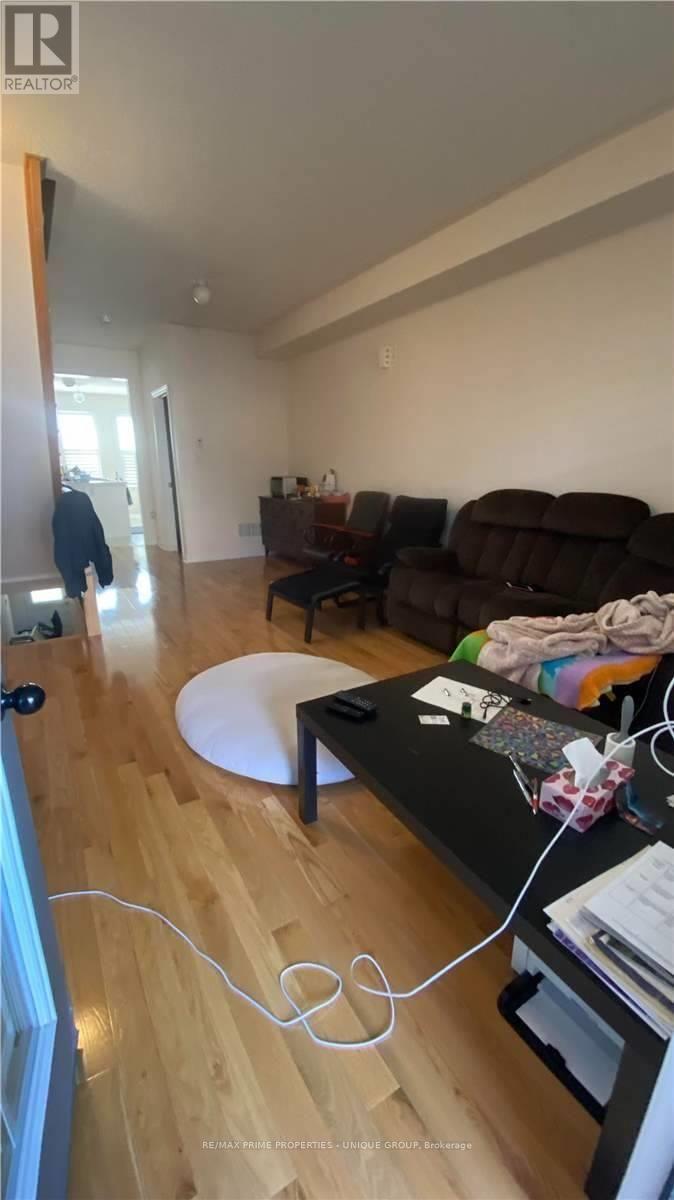 9503 Kennedy Road, Markham, Ontario  L6C 0X2 - Photo 3 - N12976158