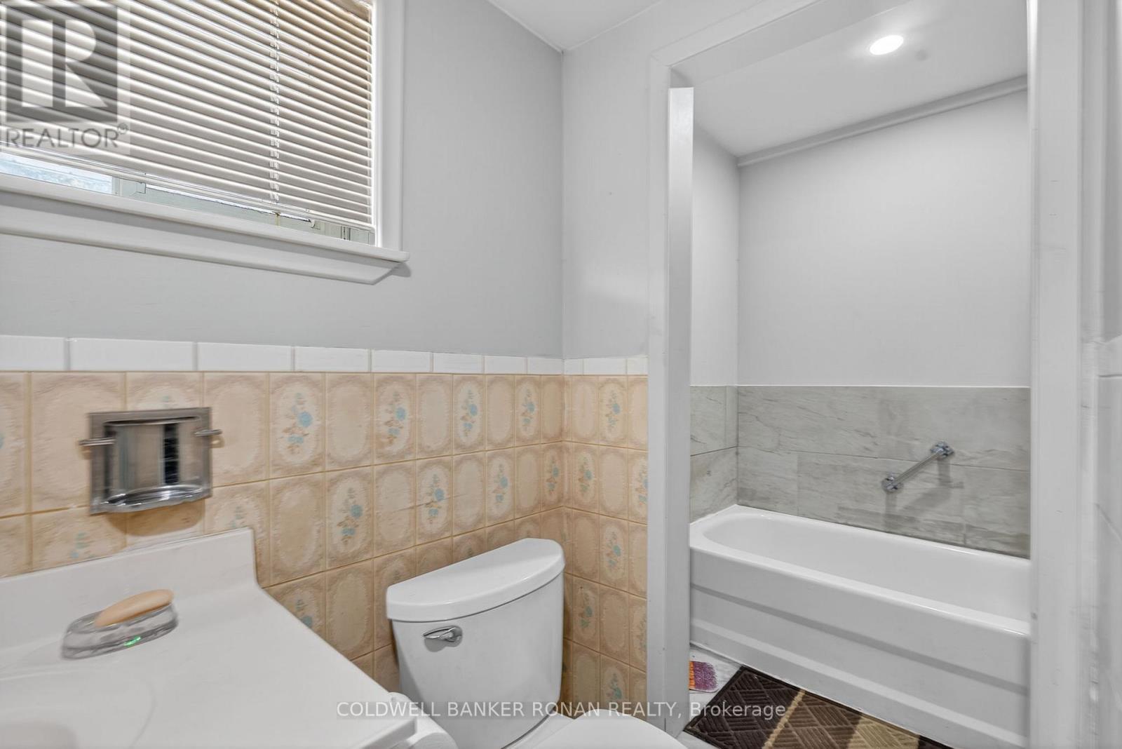 5697 2nd Line, New Tecumseth, Ontario  L0G 1T0 - Photo 39 - N12976162