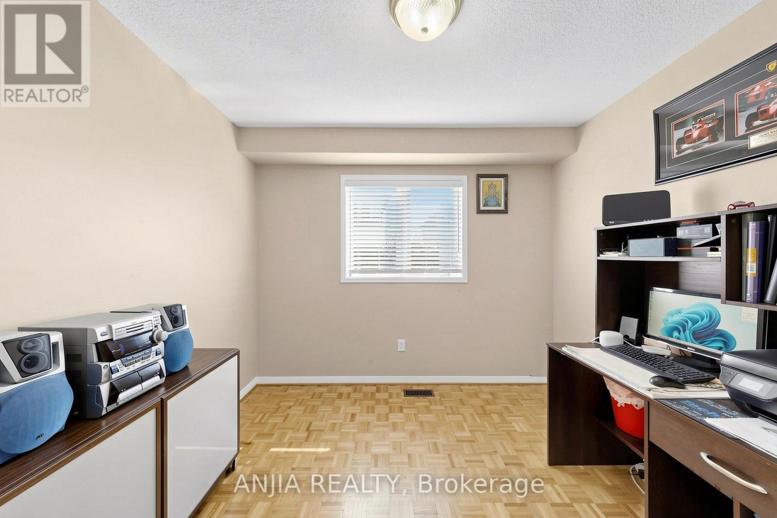 84 Havagal Crescent, Markham, Ontario  L3P 7G5 - Photo 16 - N12976222