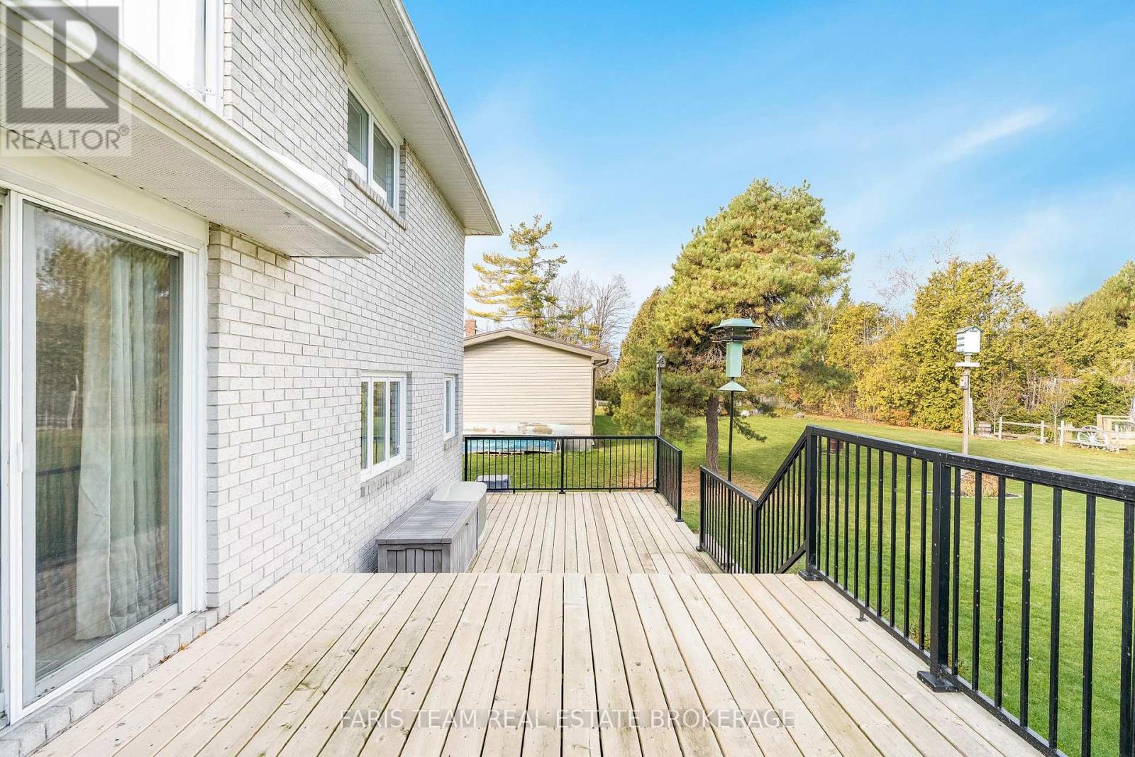 108 Sixth Street, Brock (Beaverton), Ontario  L0K 1A0 - Photo 34 - N12976240