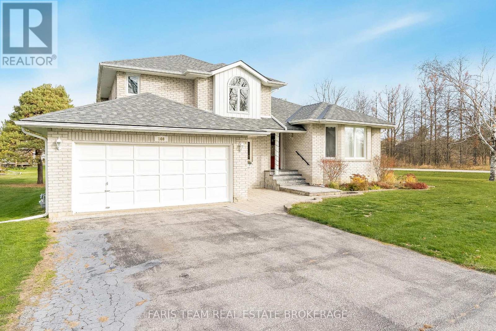 108 Sixth Street, Brock (Beaverton), Ontario  L0K 1A0 - Photo 4 - N12976240