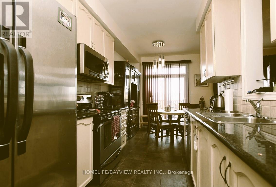 60 - 8 Townwood Drive, Richmond Hill, Ontario  L4E 4Y3 - Photo 13 - N12976246