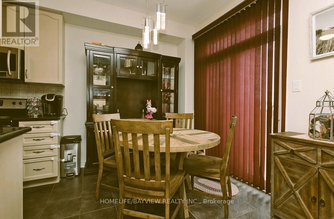 60 - 8 Townwood Drive, Richmond Hill, Ontario  L4E 4Y3 - Photo 14 - N12976246