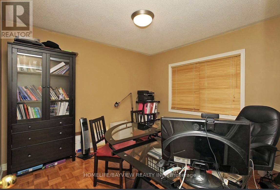 60 - 8 Townwood Drive, Richmond Hill, Ontario  L4E 4Y3 - Photo 18 - N12976246