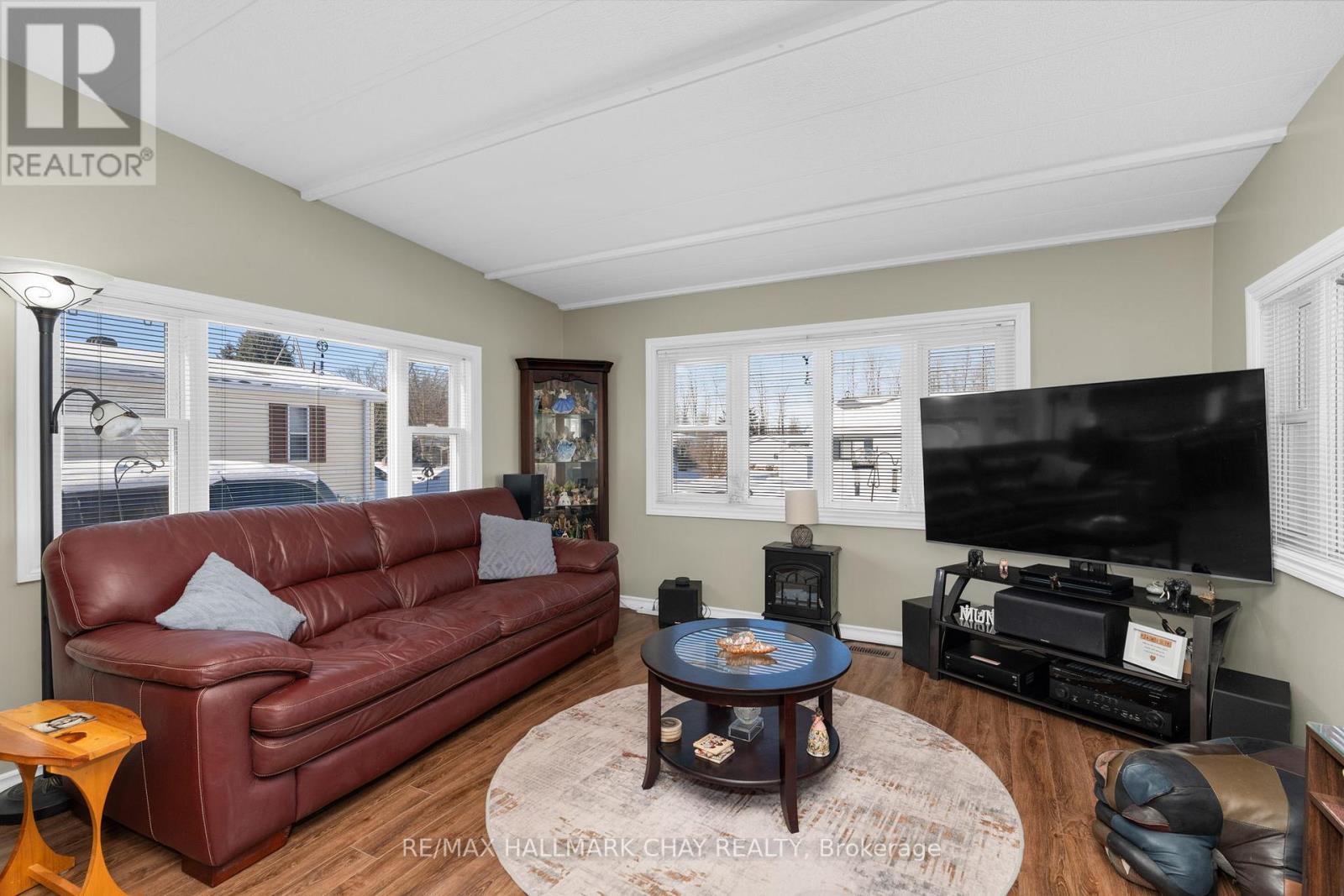 42 - 4976 25th Side Road, Essa, Ontario  L0L 1N0 - Photo 8 - N12976254