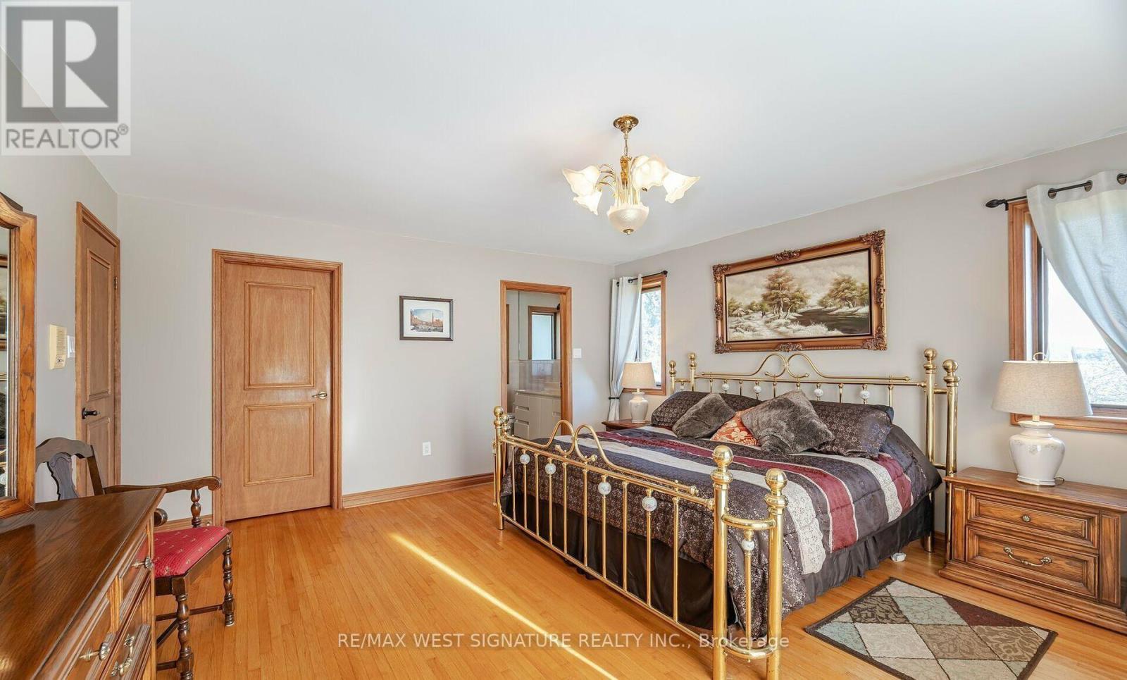 13485 8th Concession, King, Ontario  L7B 1K4 - Photo 17 - N12976270