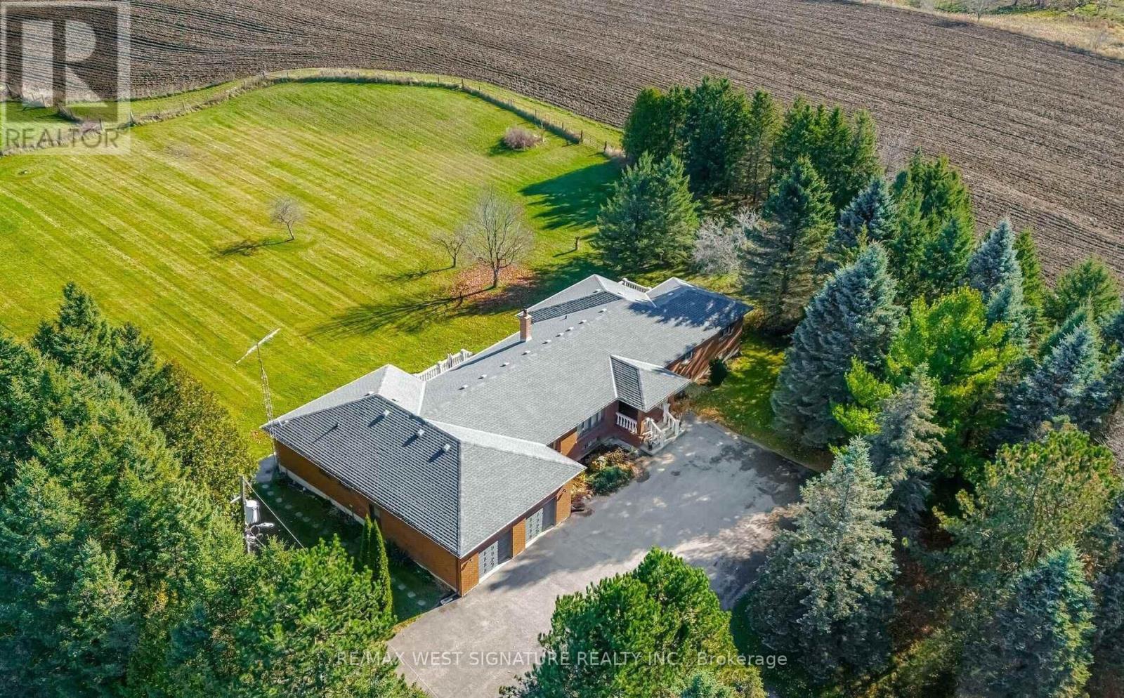 13485 8th Concession, King, Ontario  L7B 1K4 - Photo 3 - N12976270