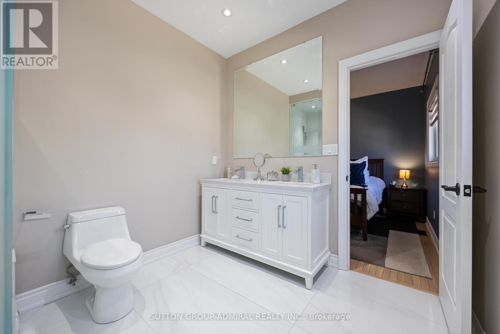 71 Glacier Court, Vaughan, Ontario  L6A 2V3 - Photo 20 - N12976274