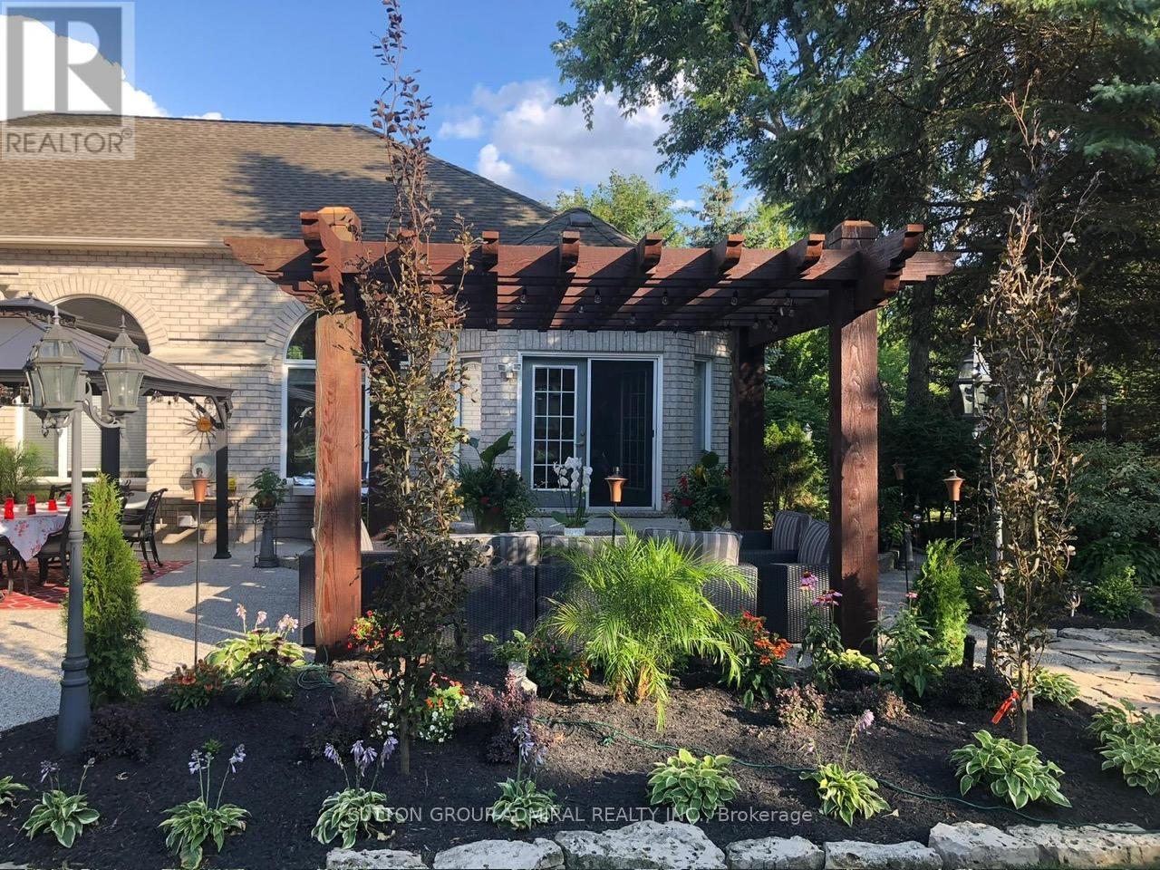 71 Glacier Court, Vaughan, Ontario  L6A 2V3 - Photo 30 - N12976274