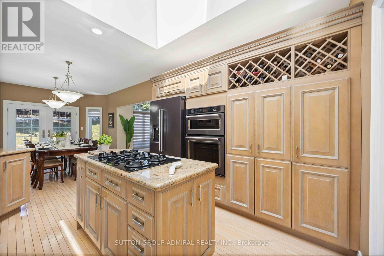 71 Glacier Court, Vaughan, Ontario  L6A 2V3 - Photo 8 - N12976274