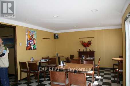 51 Lake Drive N, Georgina, Ontario  L4P 1A5 - Photo 14 - N12976298