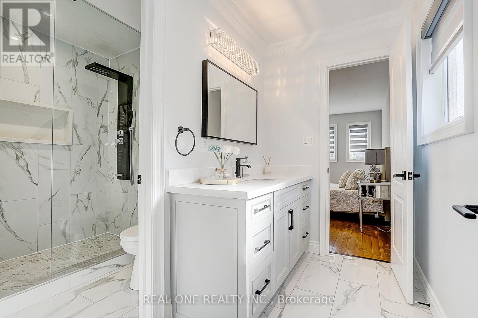 4 Casson Place, Markham, Ontario  L3R 0G2 - Photo 23 - N12976324