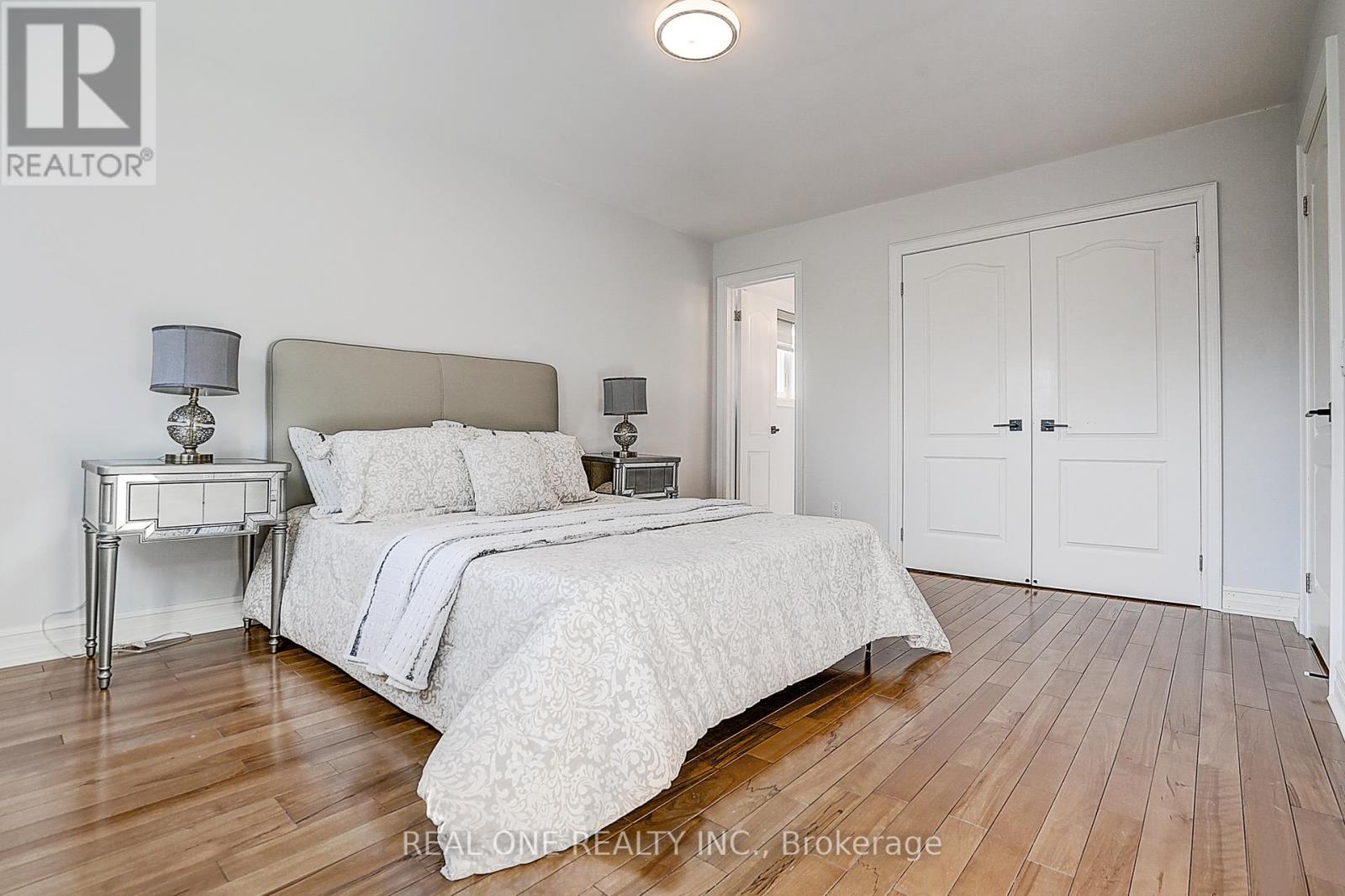 4 Casson Place, Markham, Ontario  L3R 0G2 - Photo 25 - N12976324