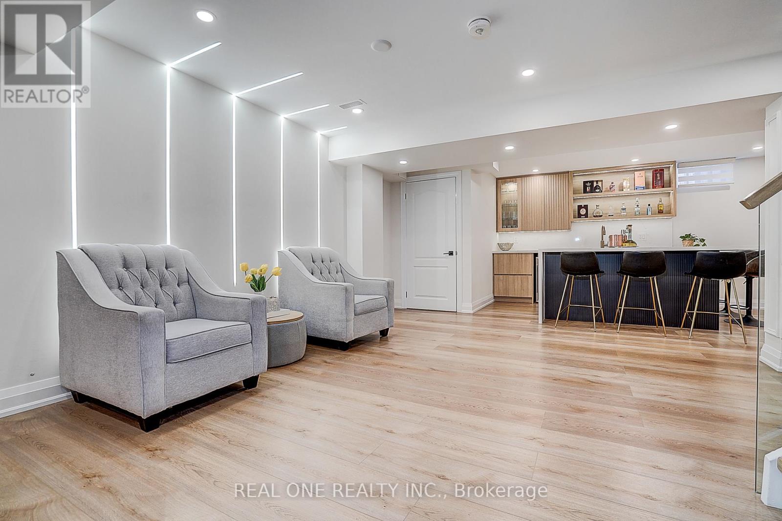 4 Casson Place, Markham, Ontario  L3R 0G2 - Photo 29 - N12976324