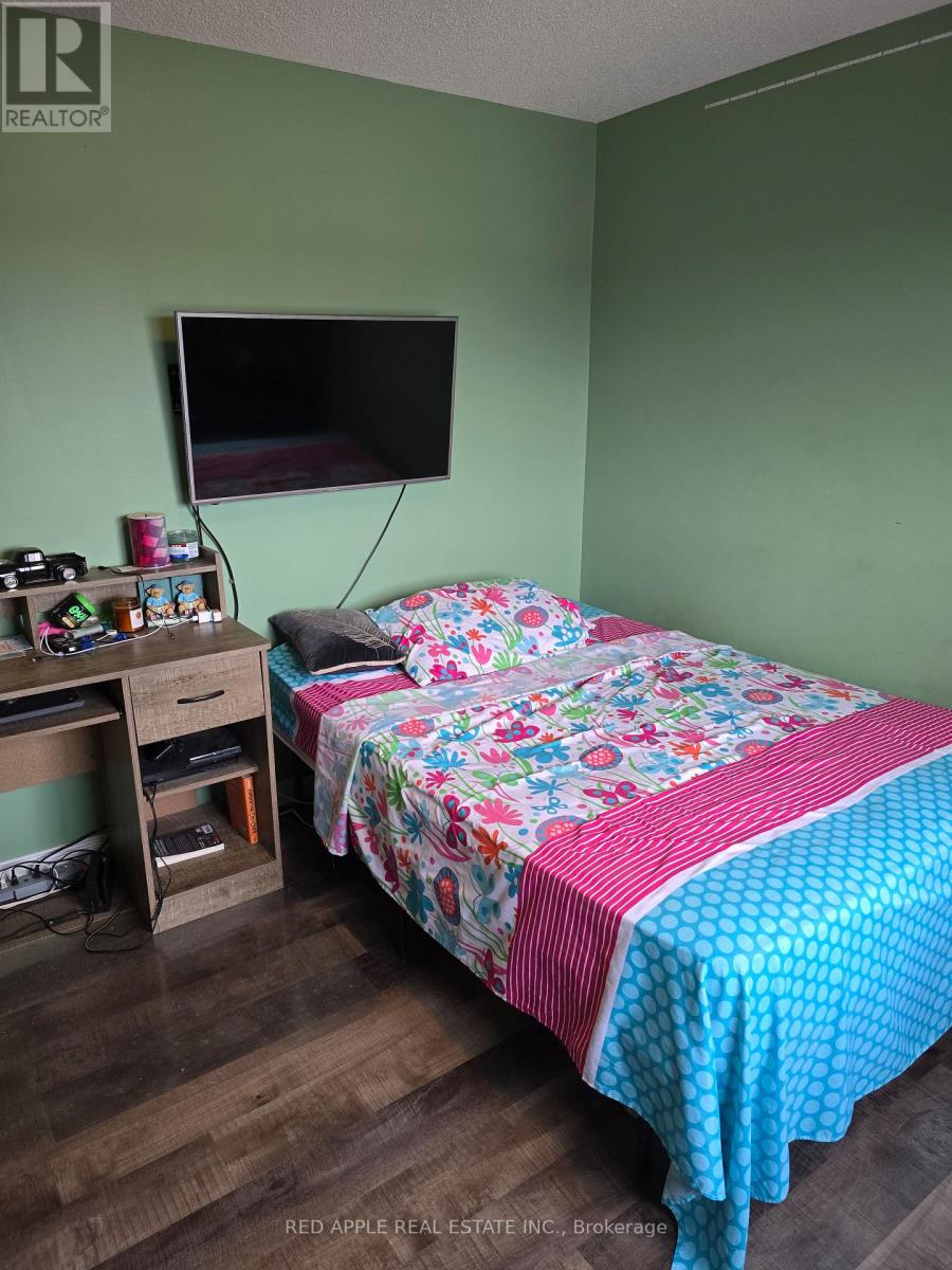 2029 Swan Street, Innisfil, Ontario  L9S 0B5 - Photo 11 - N12976332