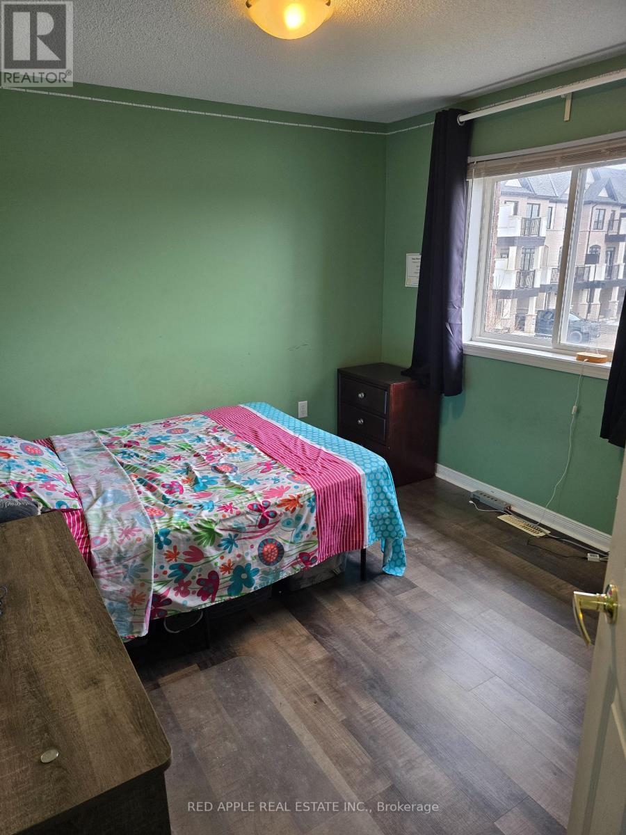 2029 Swan Street, Innisfil, Ontario  L9S 0B5 - Photo 12 - N12976332