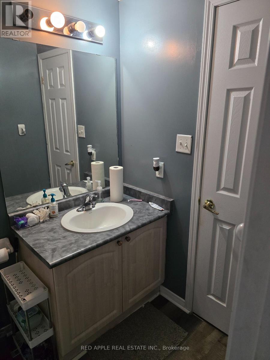 2029 Swan Street, Innisfil, Ontario  L9S 0B5 - Photo 13 - N12976332