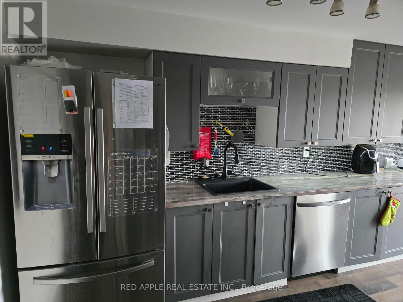 2029 Swan Street, Innisfil, Ontario  L9S 0B5 - Photo 6 - N12976332