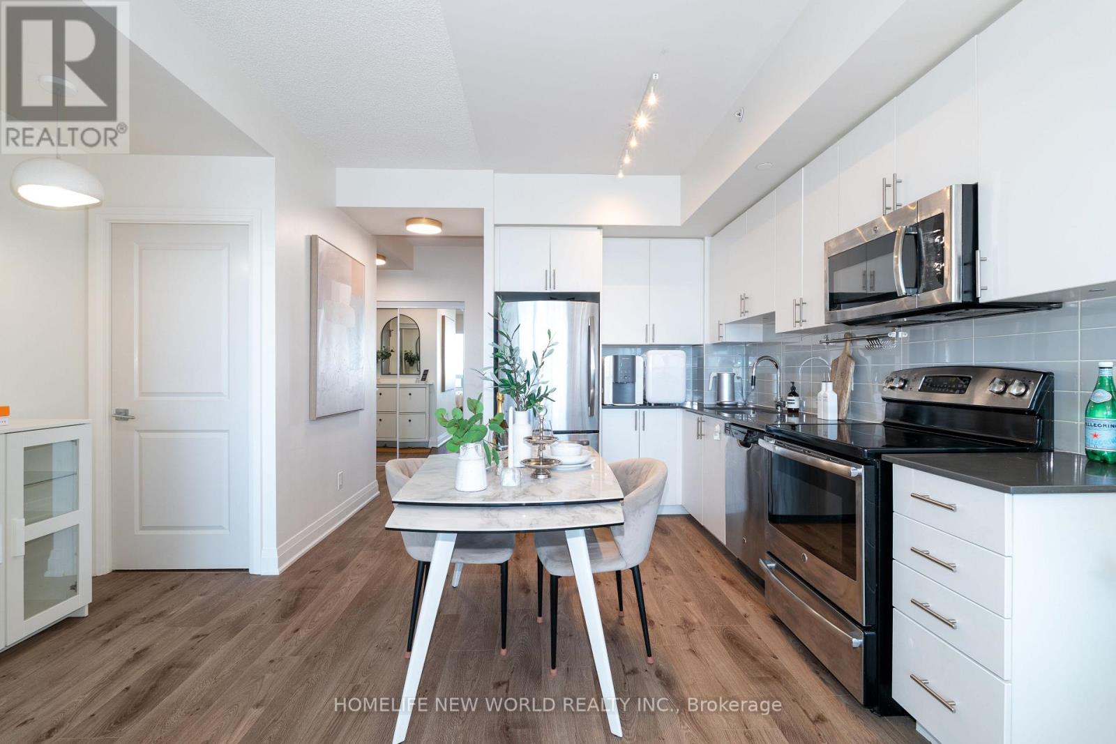 Ph201 - 7165 Yonge Street, Markham, Ontario  L3T 0E1 - Photo 11 - N12976334