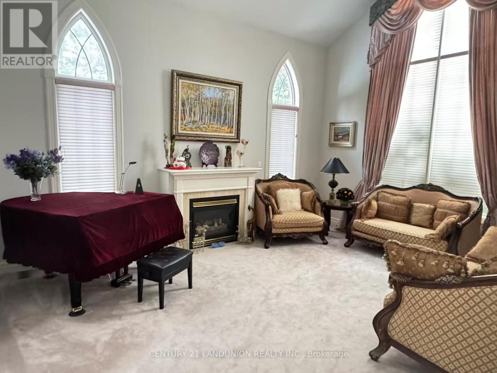 5 Dafoe Court, Aurora, Ontario  L4G 7C8 - Photo 11 - N12976402