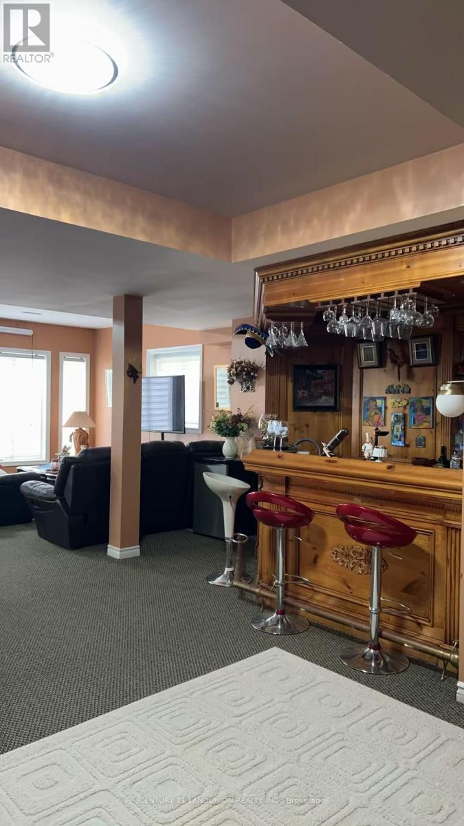 5 Dafoe Court, Aurora, Ontario  L4G 7C8 - Photo 27 - N12976402