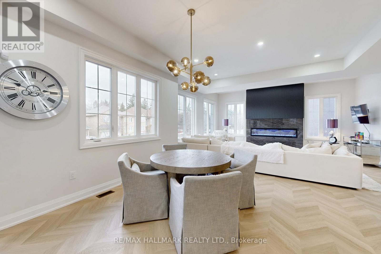 31 Naughton Drive, Richmond Hill, Ontario  L4C 4M6 - Photo 20 - N12976440