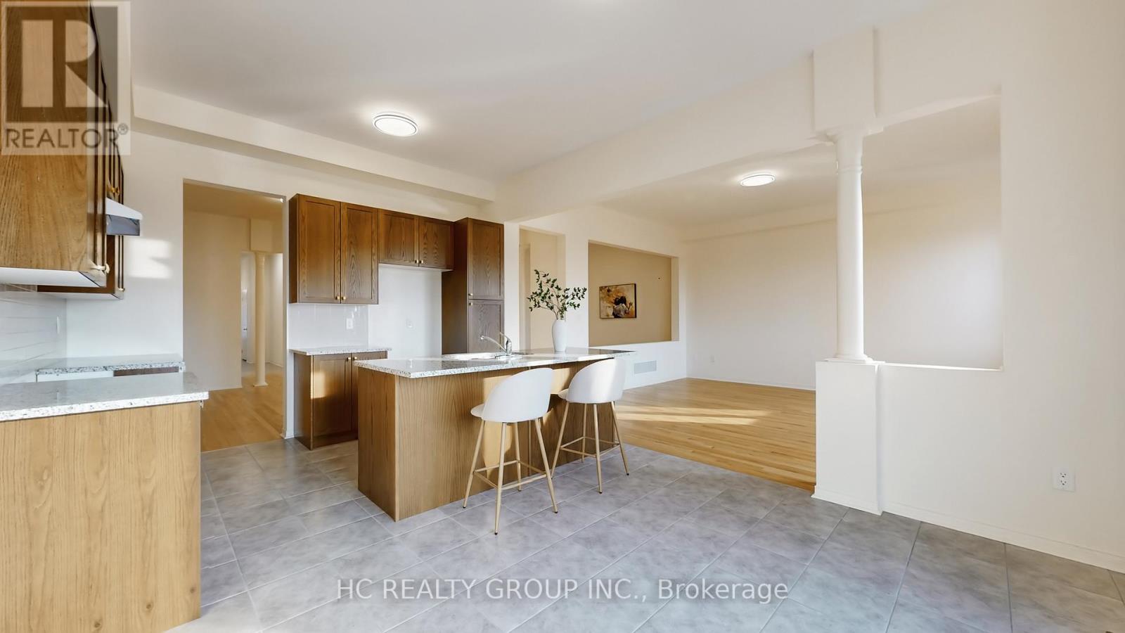 156 Hartney Drive, Richmond Hill, Ontario  L4S 0L1 - Photo 13 - N12976530