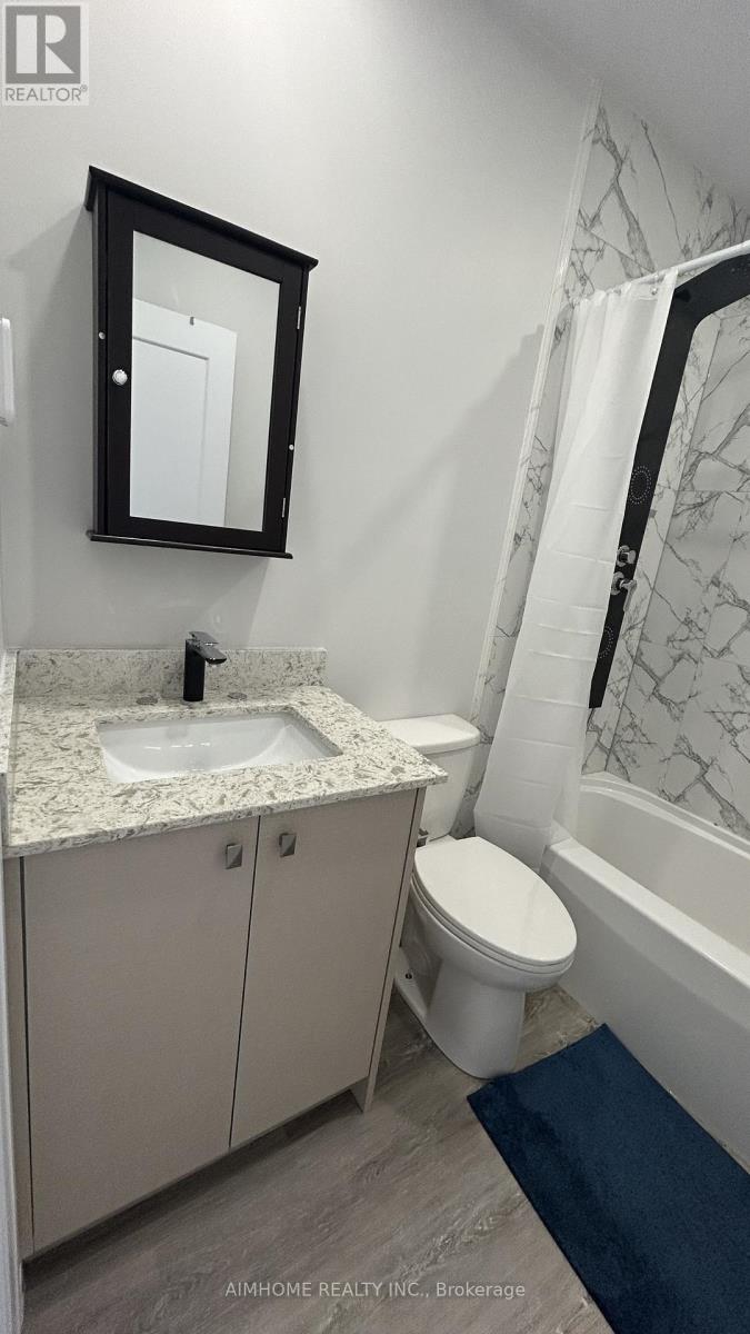 151 Riveredge Drive, Georgina, Ontario  L4P 2P4 - Photo 10 - N12976538