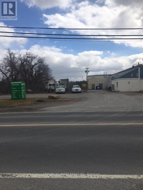 A - 437 Parkhill Road E, Peterborough, Ontario  K9L 1C4 - Photo 3 - X12961272