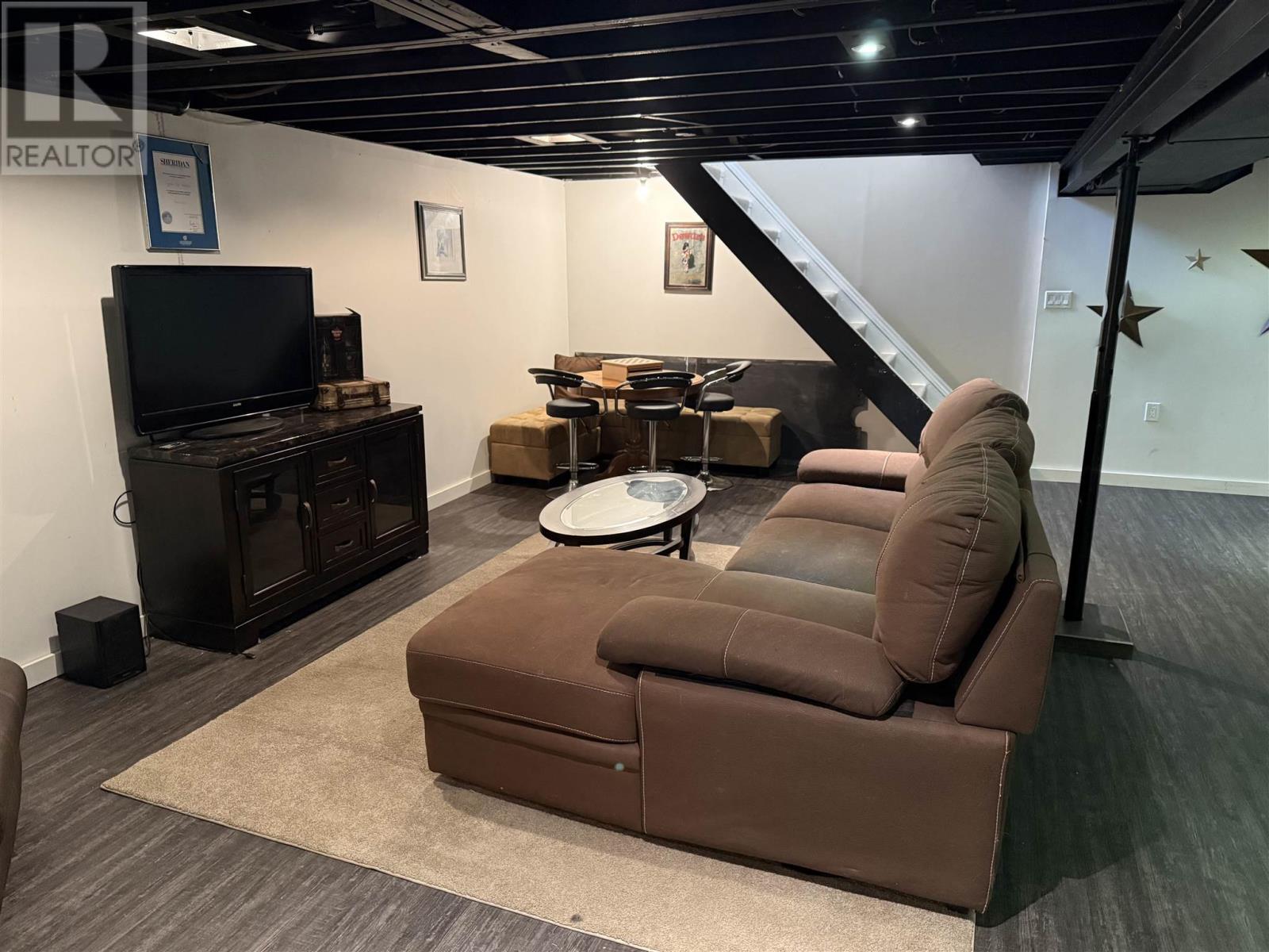 41 Robertson Rd, Elliot Lake, Ontario  P5A 1C9 - Photo 35 - SM260342