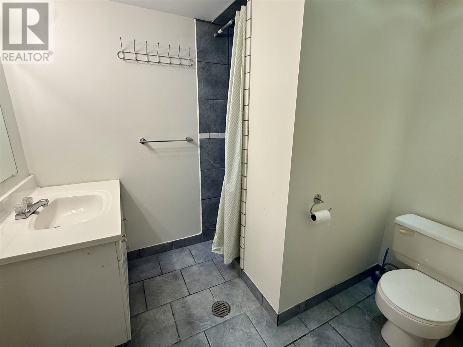 41 Robertson Rd, Elliot Lake, Ontario  P5A 1C9 - Photo 37 - SM260342