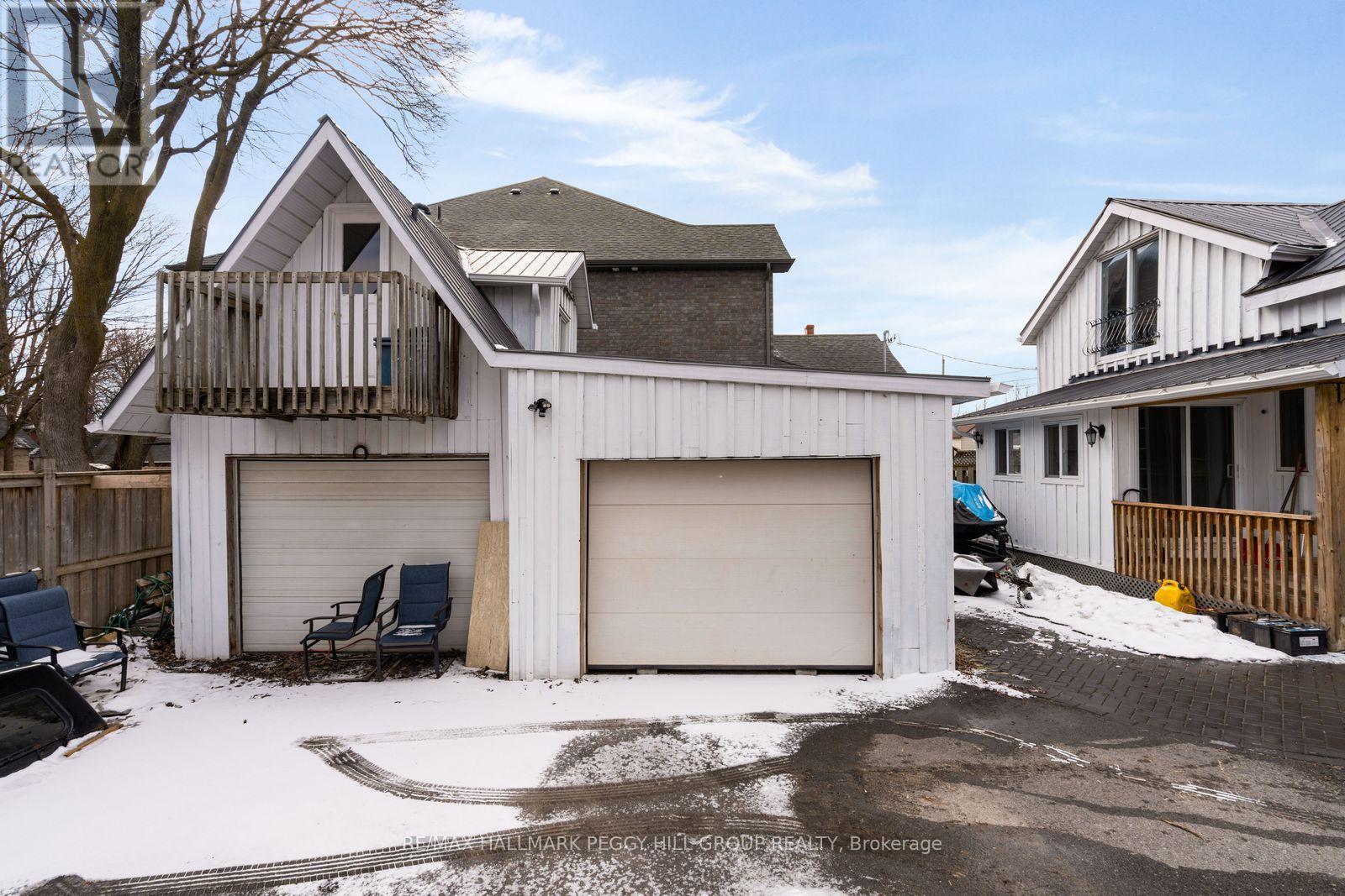 131 Sanford Street, Barrie (Sanford), Ontario  L4N 3C8 - Photo 15 - S12976376