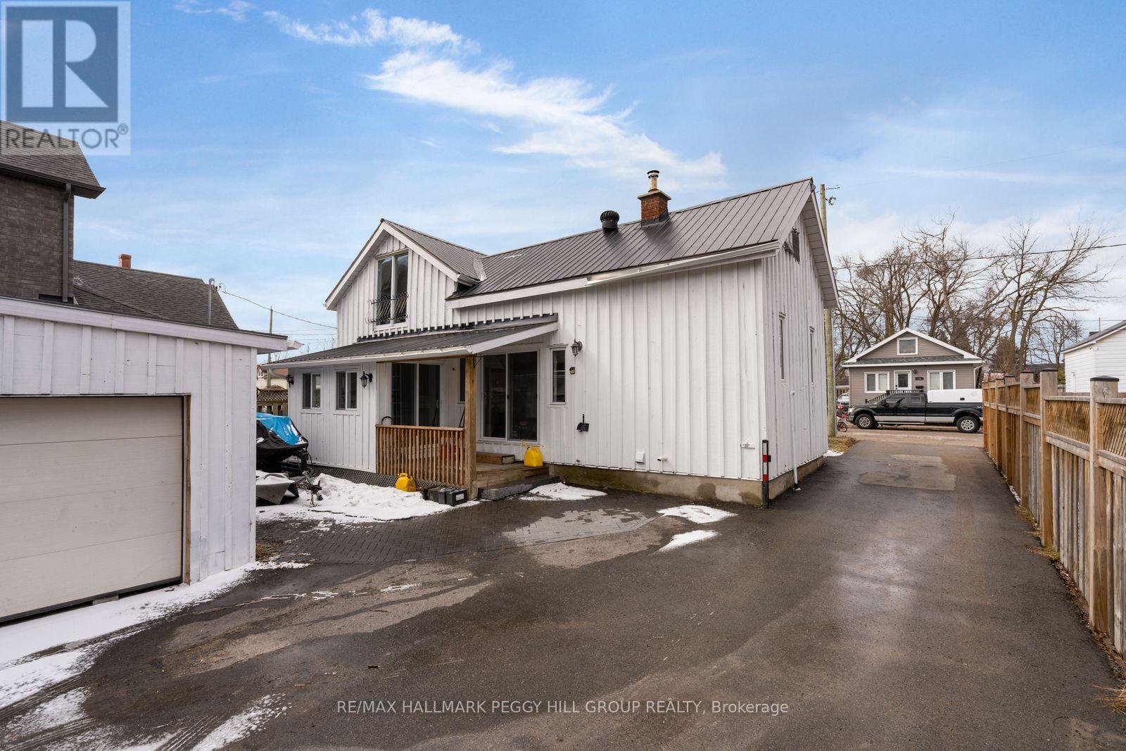 131 Sanford Street, Barrie (Sanford), Ontario  L4N 3C8 - Photo 16 - S12976376