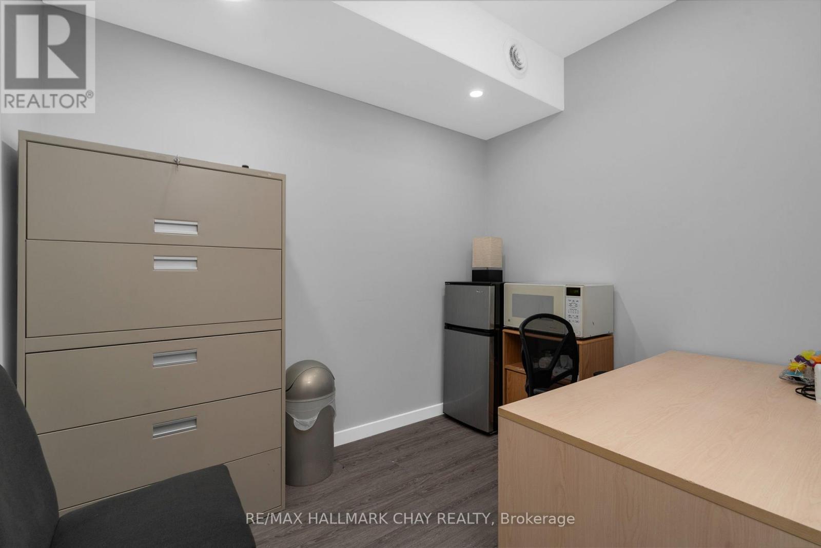 163 Mary Street, Orillia, Ontario L3V 3E3 - Photo 7 - S12976574