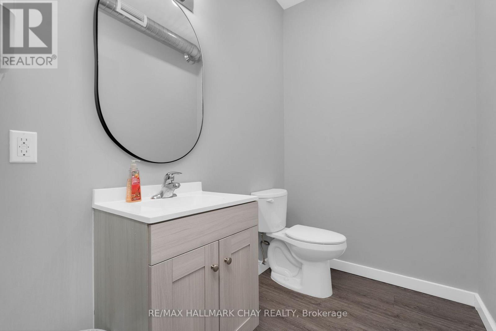 163 Mary Street, Orillia, Ontario L3V 3E3 - Photo 8 - S12976574