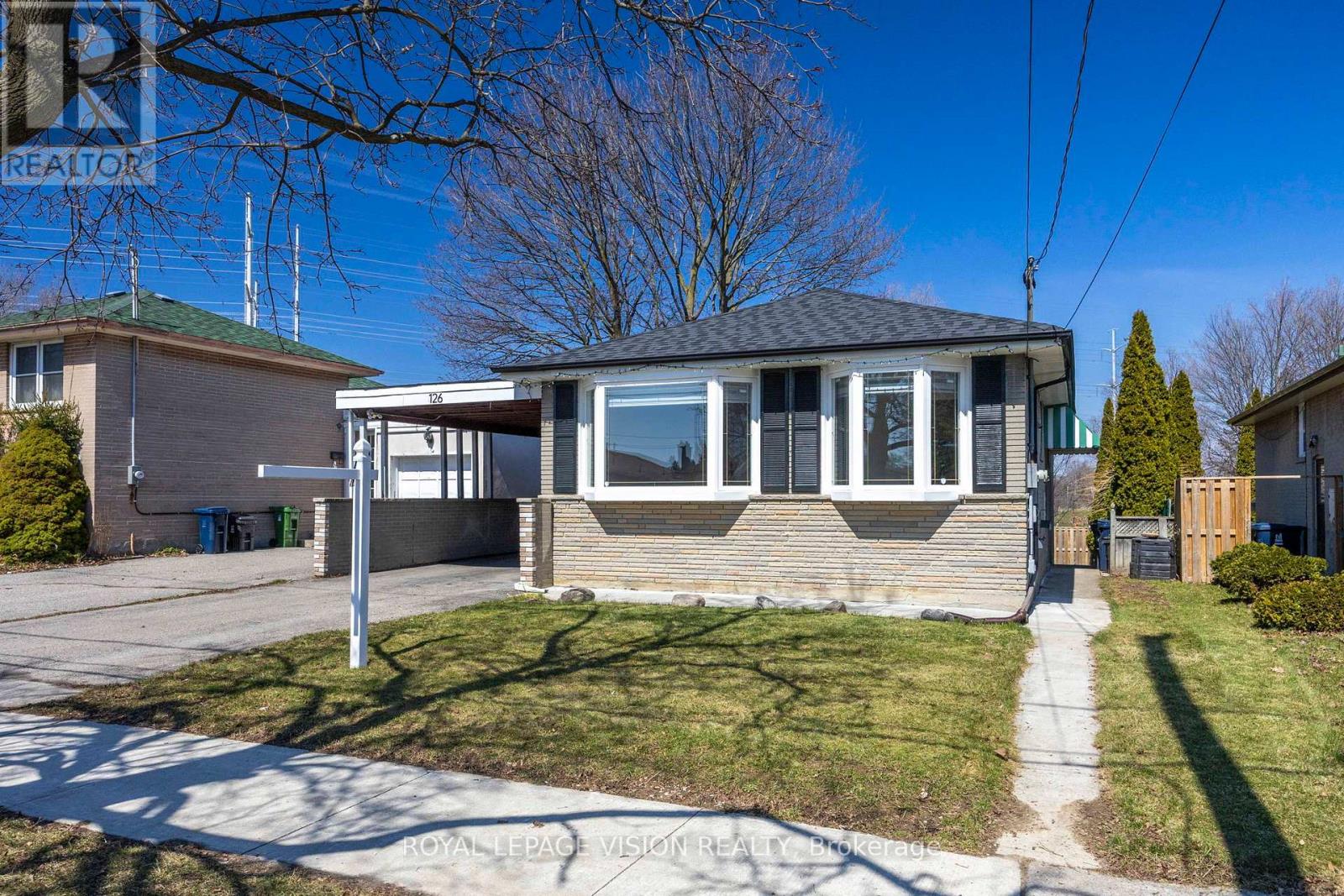 126 Milford Haven Drive, Toronto (Morningside), Ontario  M1G 3E1 - Photo 2 - E12972440