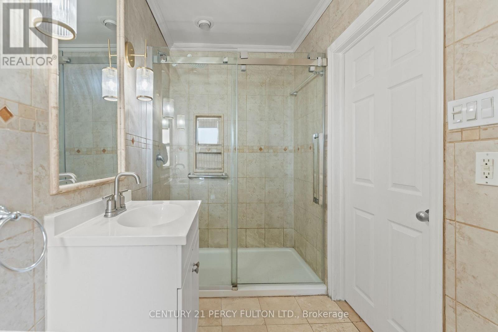 127 Cedar Crest Beach Road, Clarington, Ontario  L1C 3K3 - Photo 24 - E12971264