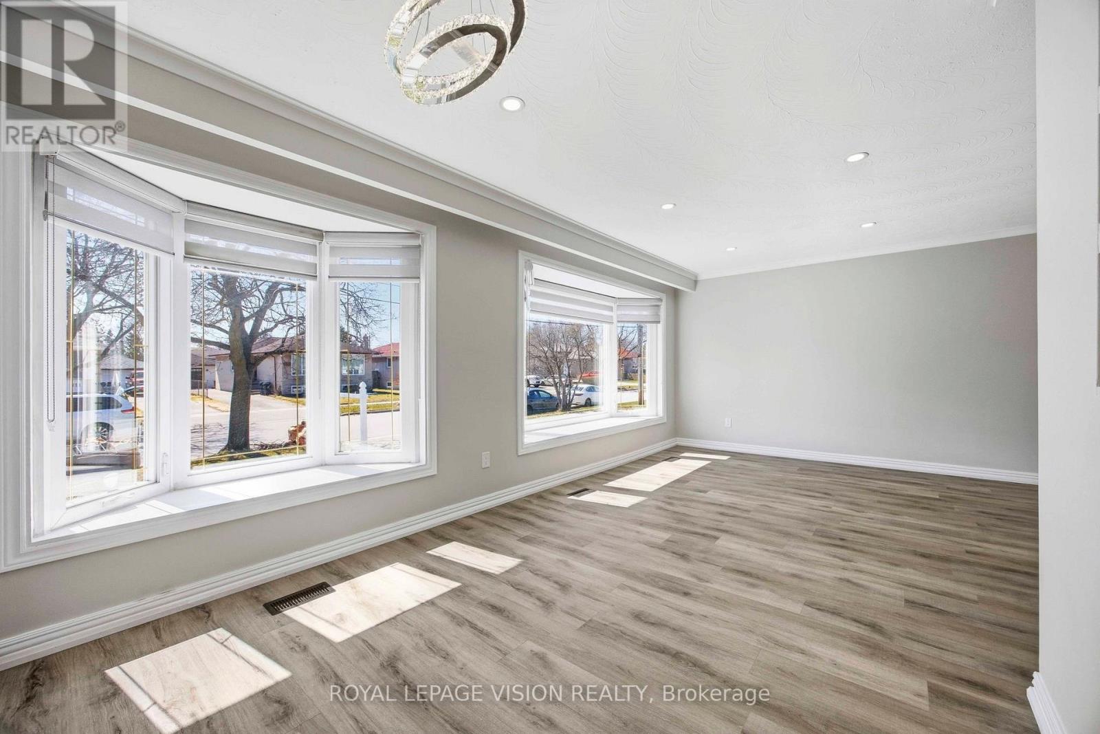 126 Milford Haven Drive, Toronto (Morningside), Ontario  M1G 3E1 - Photo 13 - E12972440