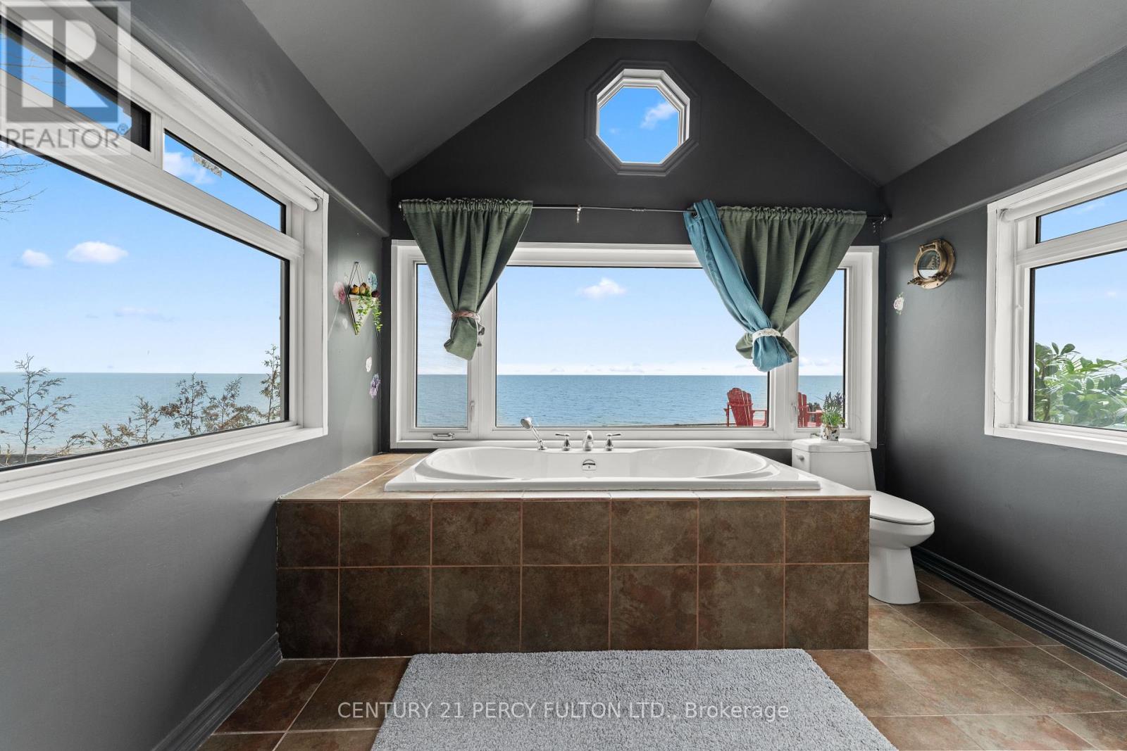 127 Cedar Crest Beach Road, Clarington, Ontario  L1C 3K3 - Photo 20 - E12971264