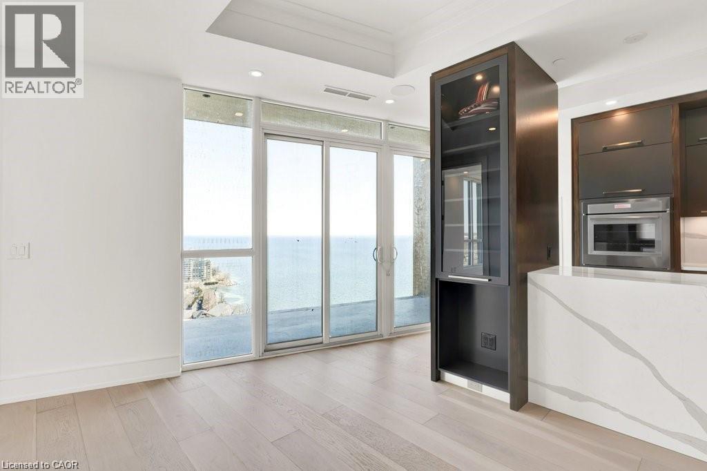 2060 Lakeshore Road Unit# 2003, Burlington, Ontario  L7R 0G2 - Photo 12 - 40818983