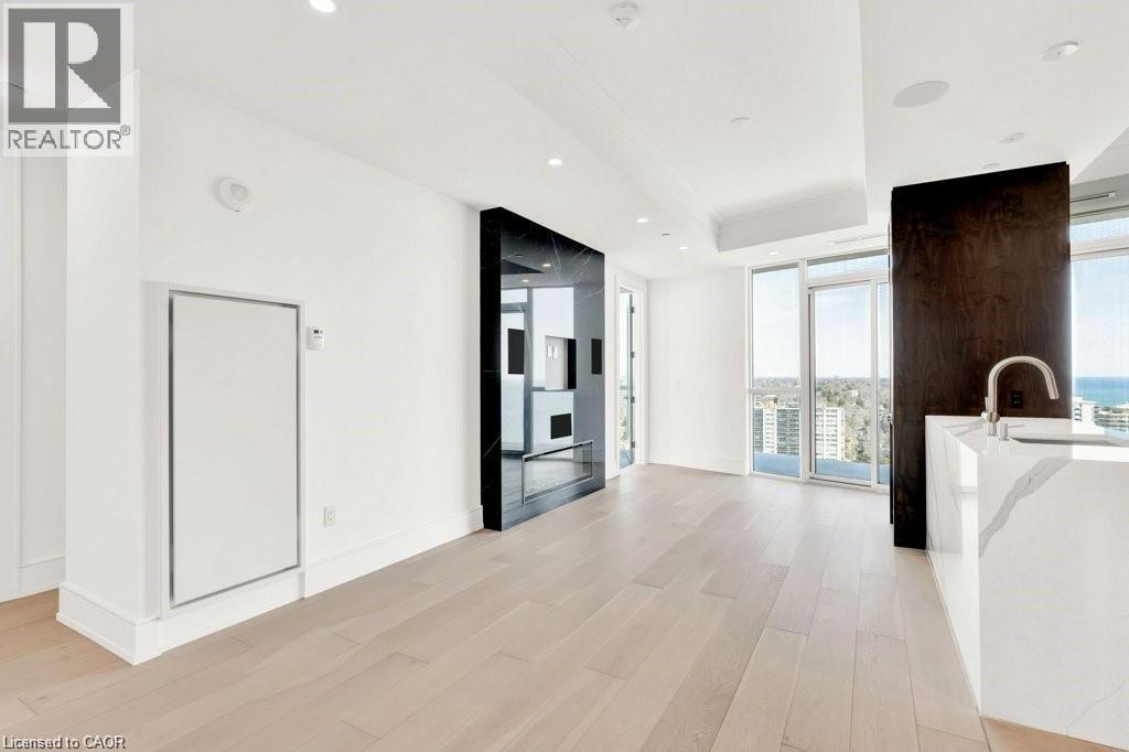 2060 Lakeshore Road Unit# 2003, Burlington, Ontario  L7R 0G2 - Photo 5 - 40818983