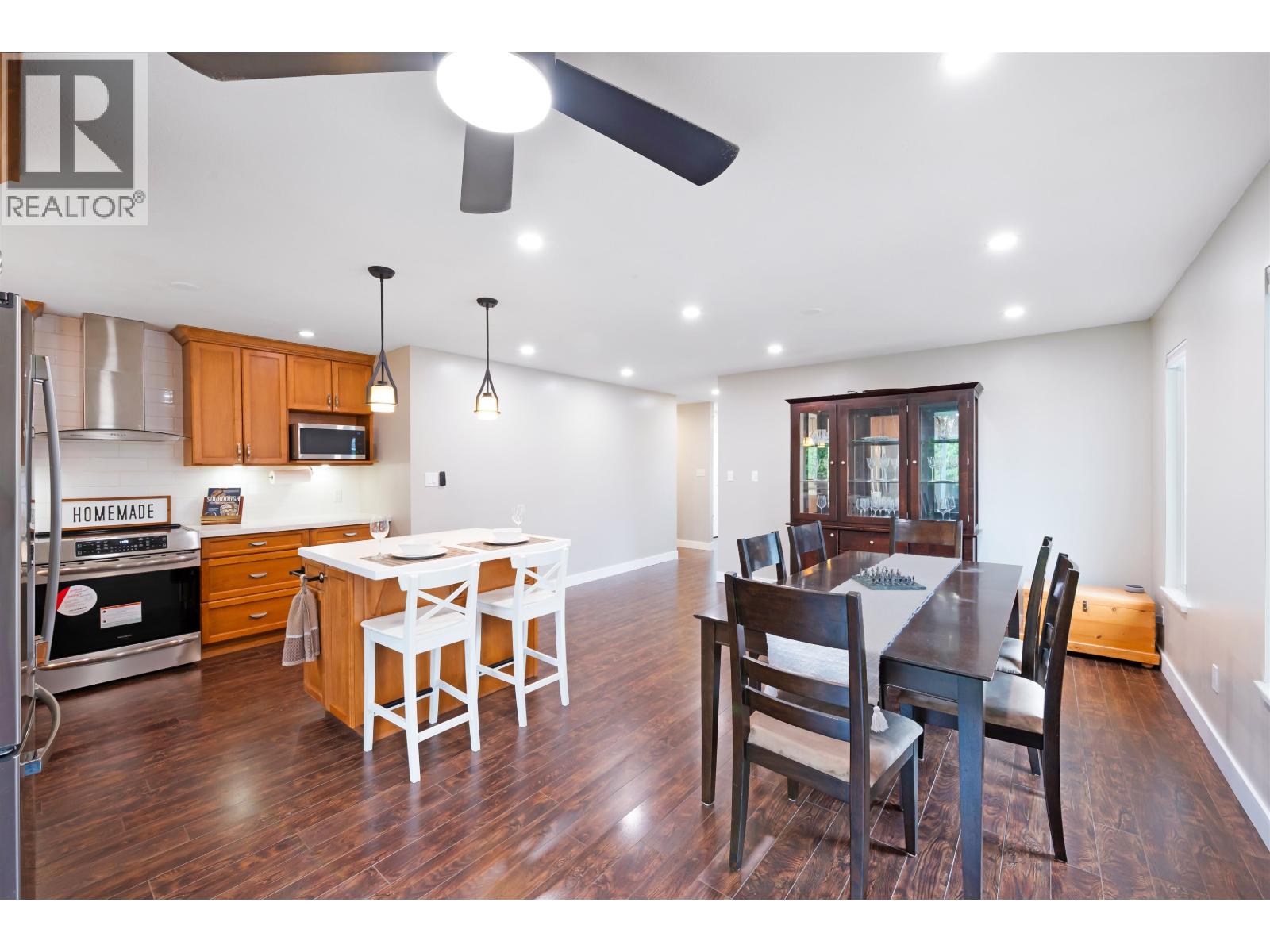 23174 124a Avenue, Maple Ridge, British Columbia  V2X 0G2 - Photo 14 - R3108449